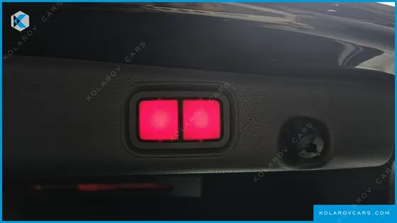 MERCEDES E-CLASS E300E 4MATIC EXCLUSIVE