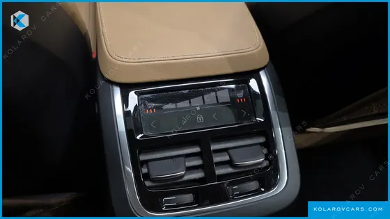 VOLVO XC90 T8 ULTIMATE BRIGHT HYBRID