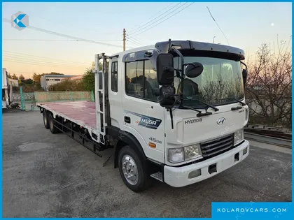 HYUNDAI MEGA TRUCK GOLD