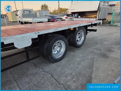 HYUNDAI MEGA TRUCK GOLD