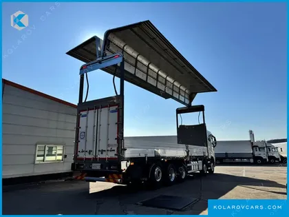 VOLVO CARGO TRUCK 8X4
