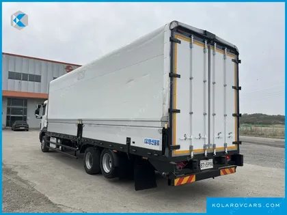TATA DAEWOO NOBUS MID-SIZE TRUCK ROYAL
