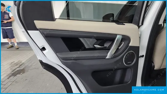 LAND ROVER DISCOVERY SPORT P250 SE