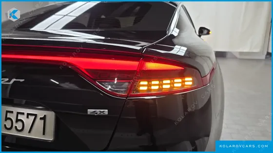 KIA STINGER 2.5 AWD MASTERS