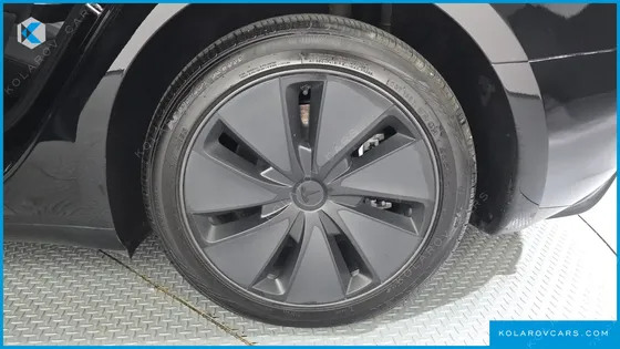 TESLA MODEL 3 RWD