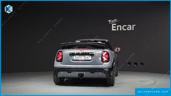 MINI COOPER CONVERTIBLE JCW