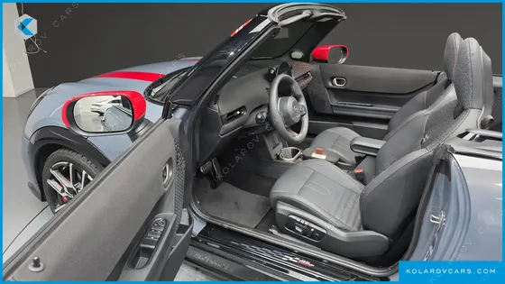 MINI COOPER CONVERTIBLE JCW