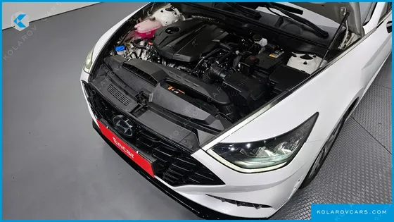 HYUNDAI SONATA 2.0