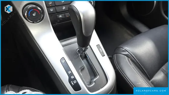 CHEVROLET (GM DAEWOO) CRUZE 1.8 LT+ LEATHER PACKAGE