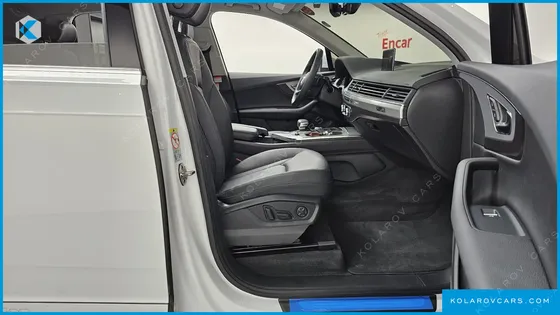 AUDI Q7 45 TFSI QUATTRO