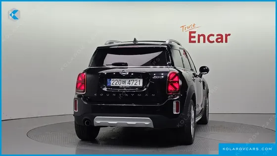 MINI COUNTRYMAN CLASSIC PLUS LAUNCH PACK