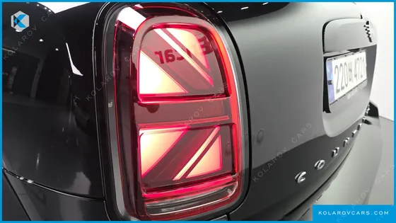 MINI COUNTRYMAN CLASSIC PLUS LAUNCH PACK