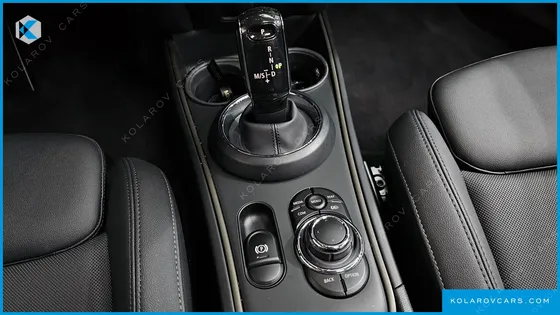 MINI COUNTRYMAN CLASSIC PLUS LAUNCH PACK