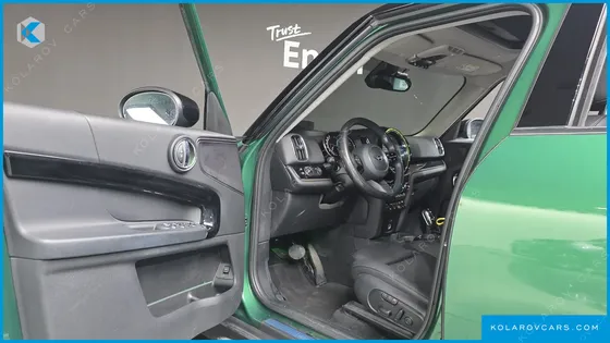 MINI COUNTRYMAN CLASSIC