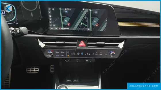KIA NIRO SIGNATURE