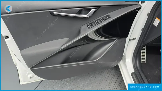 KIA NIRO SIGNATURE
