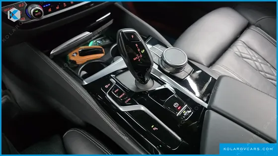 BMW 5 SERIES 523D M SPORT