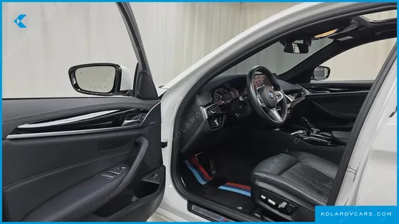 BMW 5 SERIES 523D M SPORT