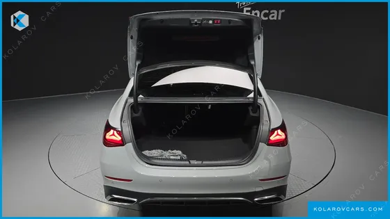 MERCEDES E-CLASS E300 4MATIC AMG LINE PREMIERE SPECIAL