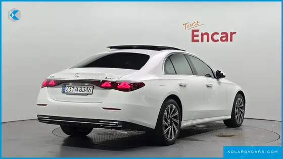 MERCEDES E-CLASS E300 4MATIC EXCLUSIVE