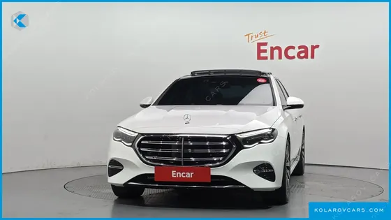 MERCEDES E-CLASS E300 4MATIC EXCLUSIVE