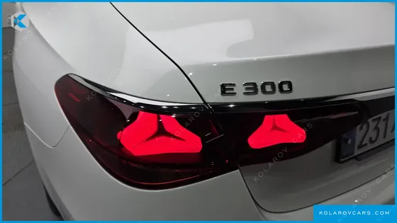 MERCEDES E-CLASS E300 4MATIC EXCLUSIVE