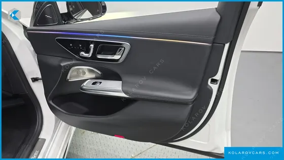 MERCEDES E-CLASS E300 4MATIC EXCLUSIVE