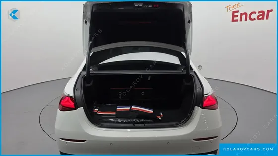MERCEDES E-CLASS E300 4MATIC EXCLUSIVE