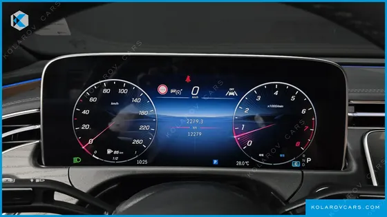 MERCEDES E-CLASS E200 AVANTGARDE