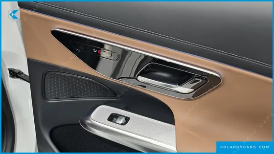 MERCEDES E-CLASS E200 AVANTGARDE