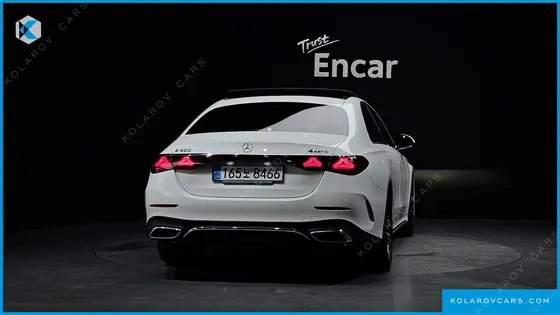 MERCEDES E-CLASS E300 4MATIC AMG LINE