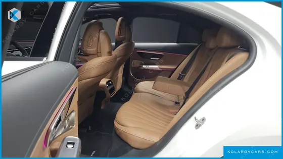 MERCEDES E-CLASS E300 4MATIC AMG LINE