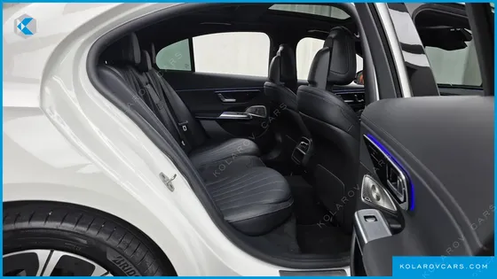 MERCEDES E-CLASS E300 4MATIC EXCLUSIVE