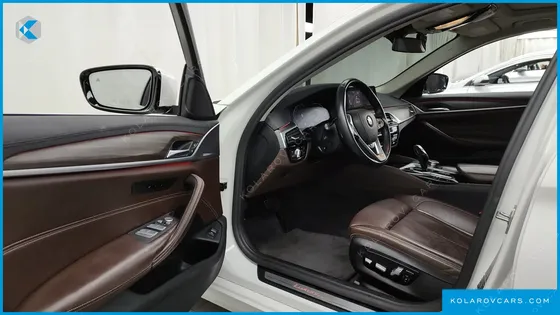BMW 5 SERIES 530I XDRIVE LUXURY PLUS