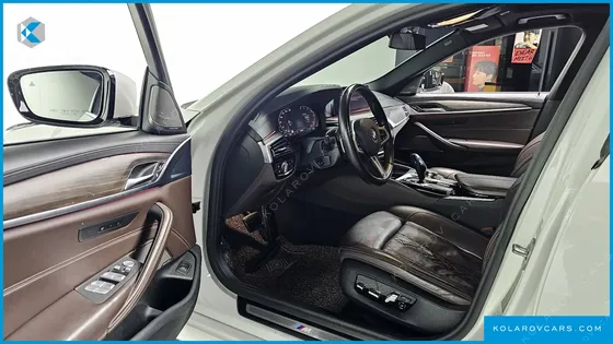 BMW 5 SERIES 520D M SPORT PACKAGE PLUS