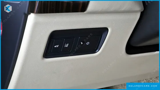 LAND ROVER RANGE ROVER 4.4 SDV8 VOGUE SE DIESEL