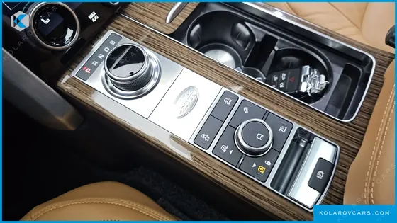 LAND ROVER RANGE ROVER D350 VOGUE SE DISEL