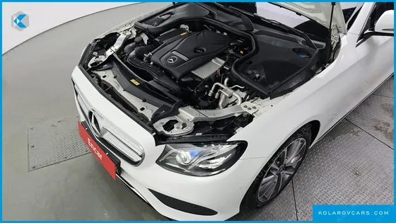 MERCEDES E-CLASS E300 4MATIC AVNATGARDE