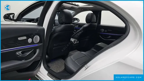 MERCEDES E-CLASS E300 4MATIC AVNATGARDE