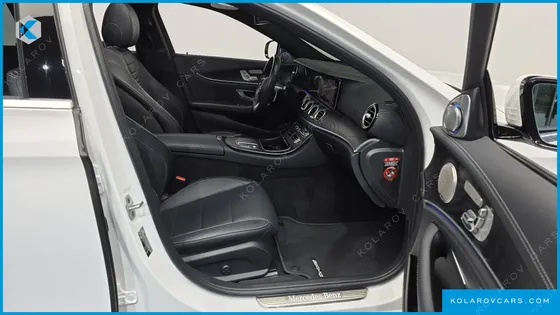 MERCEDES E-CLASS E220D 4MATIC AMG LINE