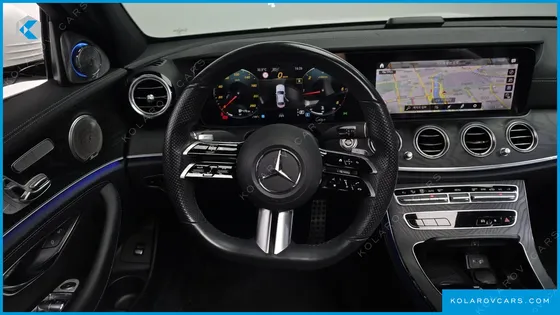 MERCEDES E-CLASS E220D 4MATIC AMG LINE