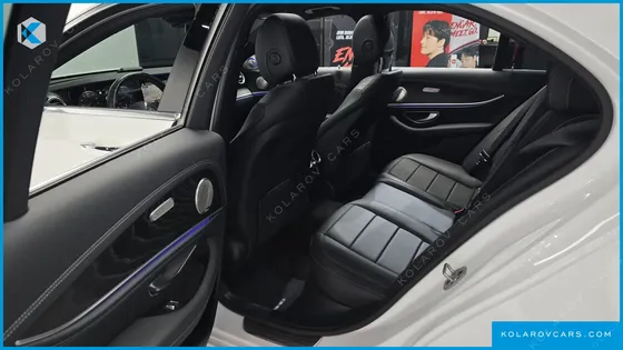 MERCEDES E-CLASS E220D 4MATIC AMG LINE