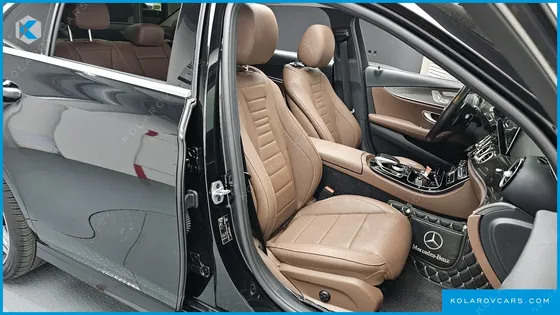 MERCEDES E-CLASS E300 4MATIC AMG LINE