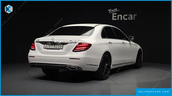 MERCEDES E-CLASS E300 4MATIC EXCLUSIVE