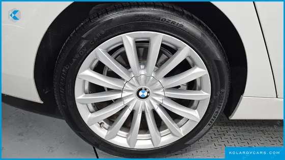 BMW GRAN TURISMO (GT) 630I XDRIVE LUXURY