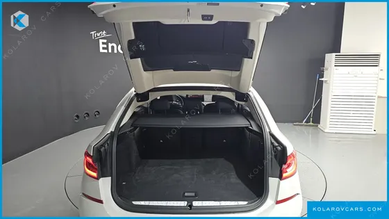 BMW GRAN TURISMO (GT) 630I XDRIVE LUXURY