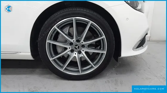 MERCEDES E-CLASS E300E 4MATIC EXCLUSIVE