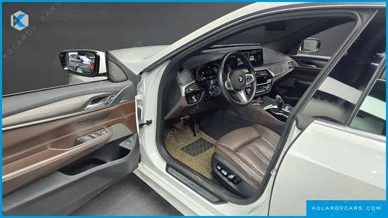 BMW GRAN TURISMO (GT) 630I XDRIVE M SPORT