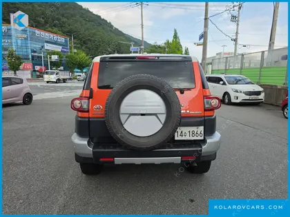 TOYOTA FJ CRUISER 4WD V6