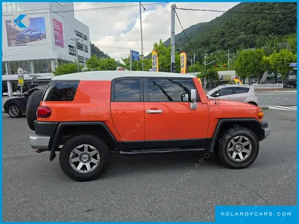 TOYOTA FJ CRUISER 4WD V6